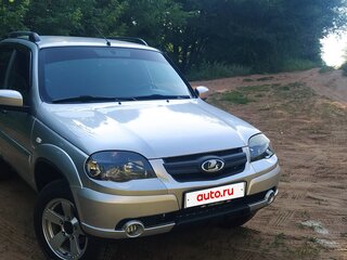 2007 Chevrolet Niva I, серебристый, 785000 рублей, вид 3