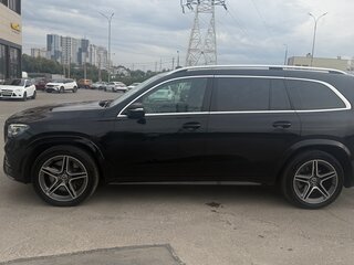 2021 Mercedes-Benz GLS 400 d II (X167), чёрный, 9000000 рублей, вид 3