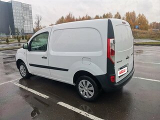 2013 Renault Kangoo II Рестайлинг, белый, 680000 рублей, вид 4