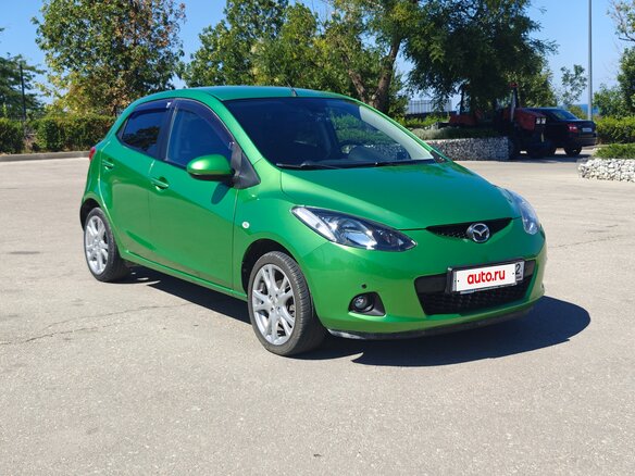 2008 Mazda 2 II (DE), зелёный, 800000 рублей - вид 1