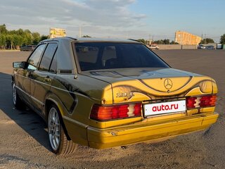 1983 Mercedes-Benz 190 (W201), золотистый, 230000 рублей, вид 4