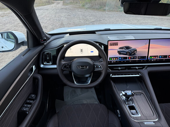 2026 Geely Monjaro (Xingyue L) I Рестайлинг 2 (China Market), белый, 4180000 рублей - вид 18