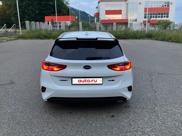 2018 Kia Ceed III, белый, 1950000 рублей - вид 6
