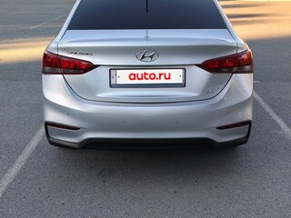 2018 Hyundai Solaris II, серебристый, 1500000 рублей, вид 5