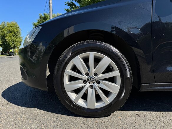 2014 Volkswagen Jetta VI, чёрный, 950000 рублей - вид 11