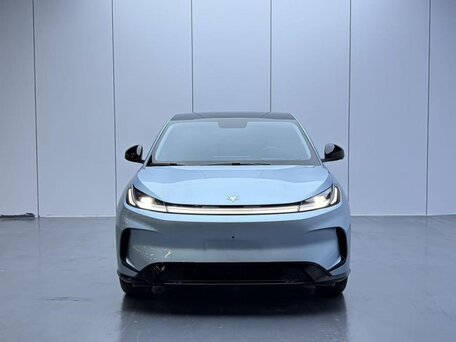 2025 Arcfox T1 42.3 kWh, голубой, 1690000 рублей, вид 2