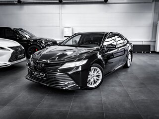 2019 Toyota Camry VIII (XV70), чёрный, 2540000 рублей, вид 3
