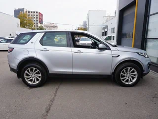 2018 Land Rover Discovery Sport I, серый, 2350000 рублей, вид 4
