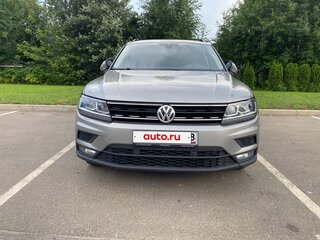 2020 Volkswagen Tiguan II, серый, 2490000 рублей, вид 3