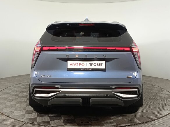 2025 Geely Atlas II, серый, 3050000 рублей - вид 5