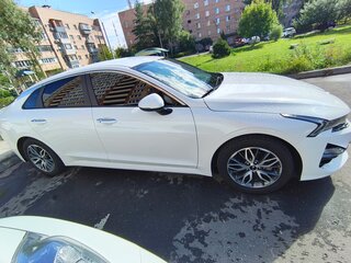 2021 Kia K5 III, белый, 2150000 рублей, вид 3