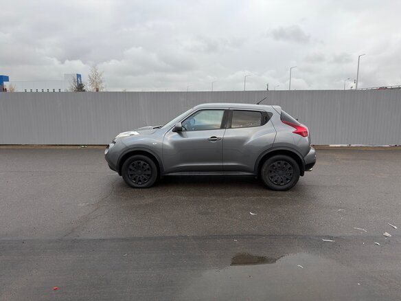 2013 Nissan Juke I, серый, 830000 рублей - вид 2