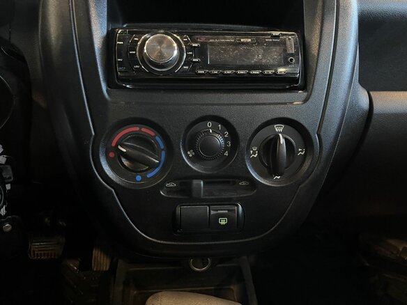 2014 Lada (ВАЗ) Granta I, серебристый, 451000 рублей - вид 14