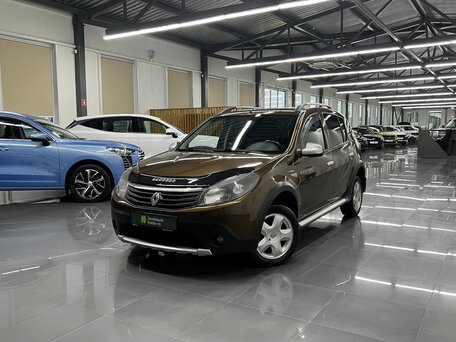 2013 Renault Sandero Stepway I, коричневый, 730000 рублей, вид 1