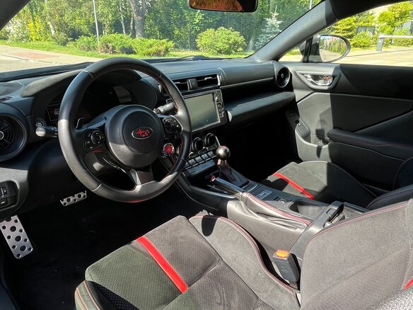 2022 Subaru BRZ II, белый, 2200000 рублей - вид 7
