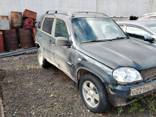 2011 Chevrolet Niva I Рестайлинг, чёрный, 250000 рублей, вид 2