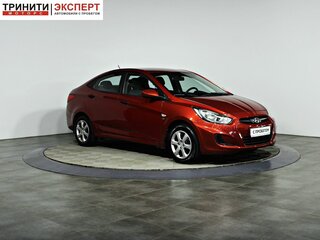 2012 Hyundai Solaris I, красный, 785000 рублей, вид 3