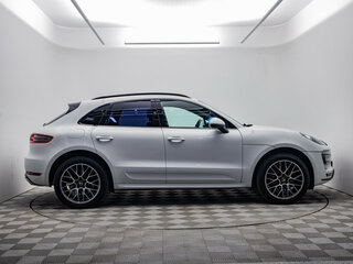 2014 Porsche Macan Turbo I, белый, 2309000 рублей, вид 4