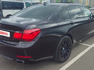 2012 BMW 7 серии Long 750Li xDrive V (F01/F02/F04) Рестайлинг, чёрный, 2050000 рублей, вид 3