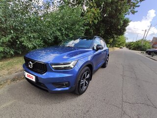2021 Volvo XC40 I, синий, 3990000 рублей, вид 1