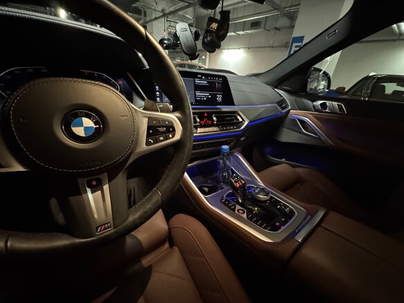 2023 BMW X6 40i III (G06), чёрный, 10500000 рублей - вид 16