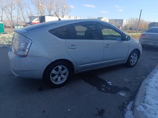 2004 Toyota Prius II (XW20), серый, 450000 рублей, вид 4