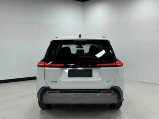 2026 Toyota RAV4 VI (XA60), белый, 4320000 рублей, вид 4