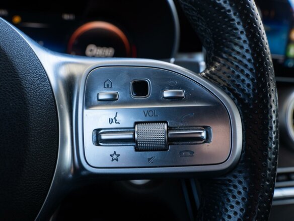 2019 Mercedes-Benz C-Класс 200 IV (W205) Рестайлинг, серебристый, 3130000 рублей - вид 13