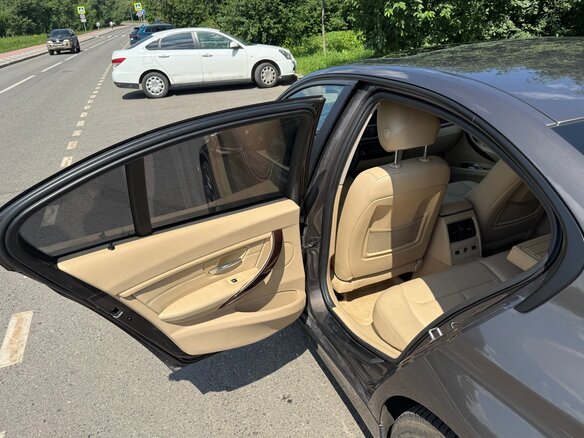 2015 BMW 3 серии 328i xDrive VI (F3x), коричневый, 2050000 рублей - вид 14