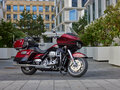 2011 Harley-Davidson CVO Road Glide, красный, 1400000 рублей
