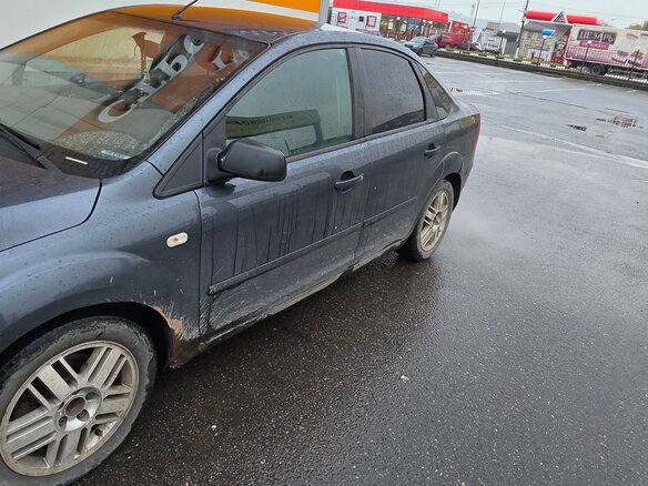 2005 Ford Focus II, серый - вид 3