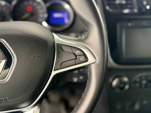 2018 Renault Sandero Stepway II Рестайлинг, коричневый, 1200000 рублей - вид 9