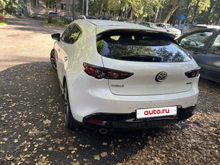 2019 Mazda 3 IV (BP), белый, 1550000 рублей, вид 2