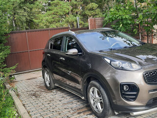 2017 Kia Sportage IV, коричневый, 1850000 рублей, вид 1