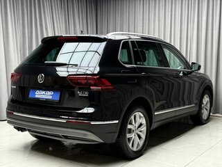 2017 Volkswagen Tiguan II, синий, 2699000 рублей, вид 3
