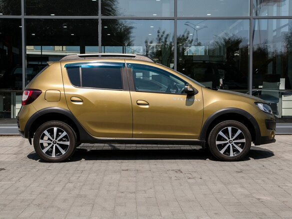 2015 Renault Sandero Stepway II, зелёный - вид 7