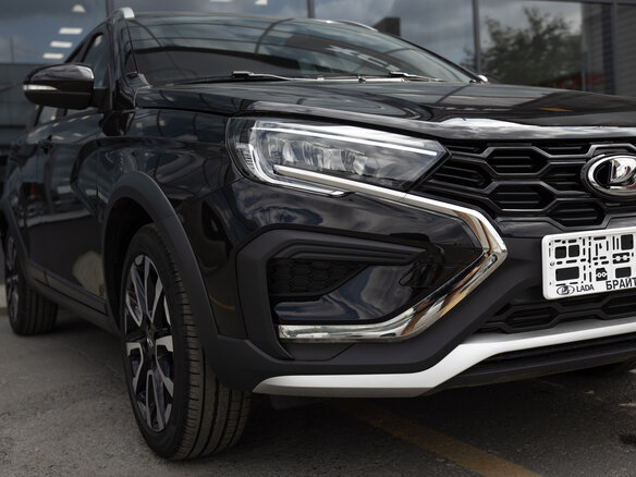 2026 Lada (ВАЗ) Vesta SW Cross I Рестайлинг (NG), чёрный - вид 2