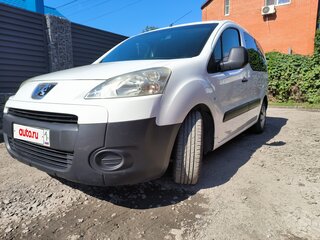 2012 Peugeot Partner II, белый, 689000 рублей, вид 4