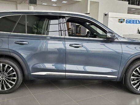 2026 Geely Monjaro I, серый, 4904990 рублей, вид 4