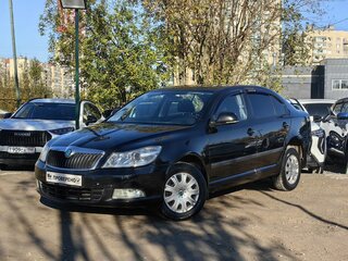 2013 Skoda Octavia II (A5) Рестайлинг, чёрный, 699000 рублей, вид 1