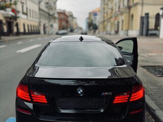 2012 BMW M5 V (F10), чёрный, 4200000 рублей, вид 3