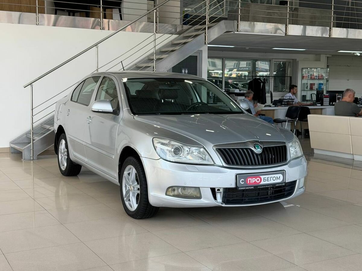 Открыть фотографии: Skoda Octavia II (A5) Рестайлинг