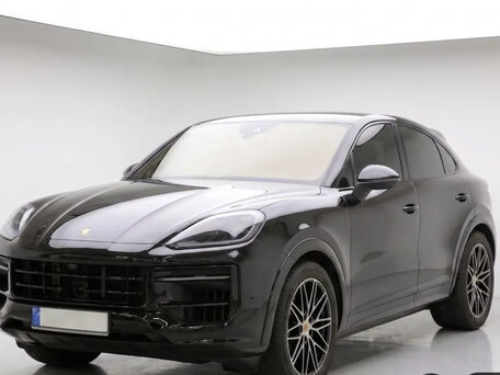 2023 Porsche Cayenne Coupé III Рестайлинг, чёрный, 12990000 рублей, вид 1