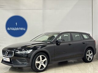 Volvo V60 Cross Country II