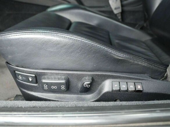 1993 BMW 8 серии 850i I (E31), серебристый, 7270000 рублей - вид 12