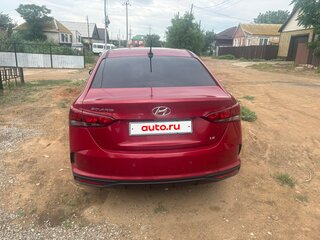 2018 Hyundai Solaris II, красный, 1200000 рублей, вид 3
