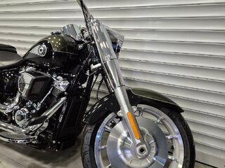 2026 Harley-Davidson Fat Boy, зелёный, 3990000 рублей, вид 5