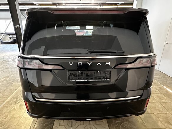 2023 Voyah Dream I, чёрный - вид 14