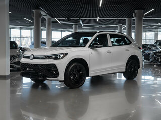 2026 Volkswagen Tiguan L Pro III (China Market), белый, 5050000 рублей, вид 3