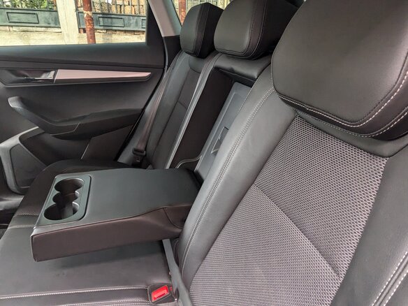 2020 Skoda Karoq DSG6 I, белый, 2550000 рублей - вид 21